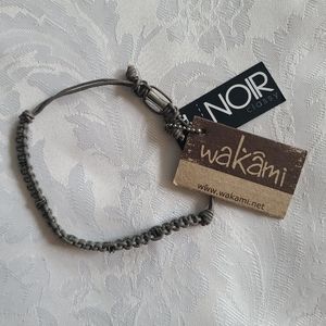 Wakami Noir handmade grey bracelet